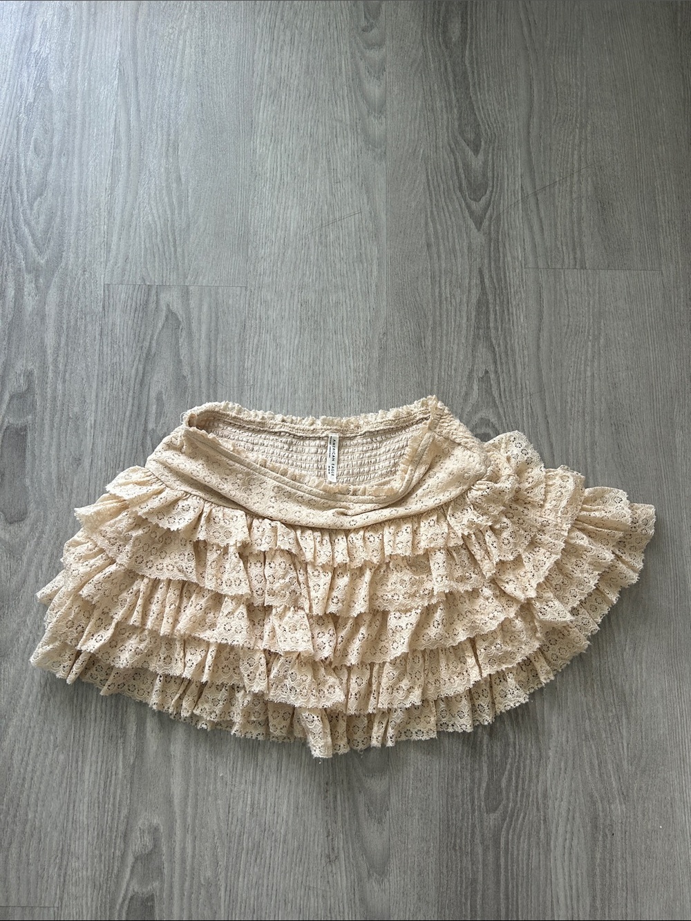 American Eagle Outfitters Cream Lace Tiered Ruffle Mini Skirt